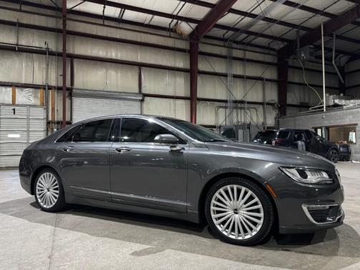 2017 Lincoln MKZ Reserve
