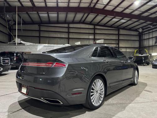 2017 Lincoln MKZ Reserve