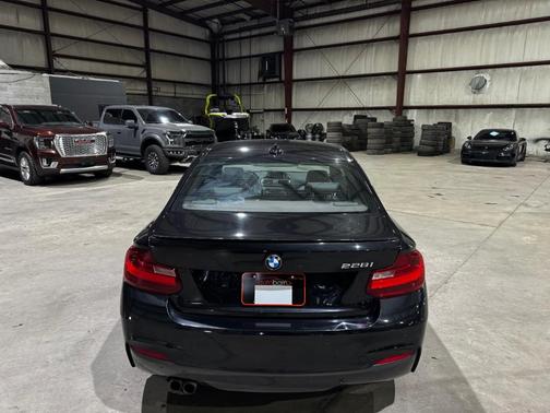 2016 BMW 228 i