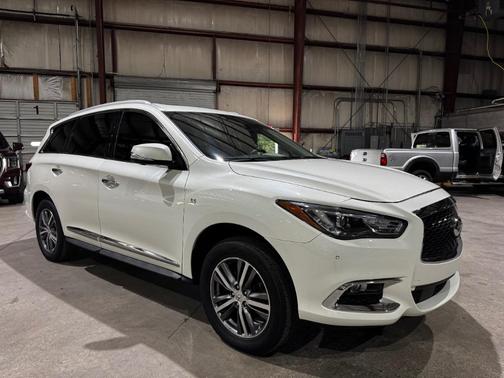 2020 INFINITI QX60 Luxe