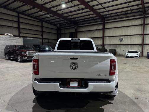 2019 RAM 3500 Laramie
