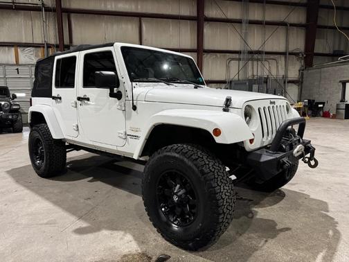 2012 Jeep Wrangler Unlimited Sahara