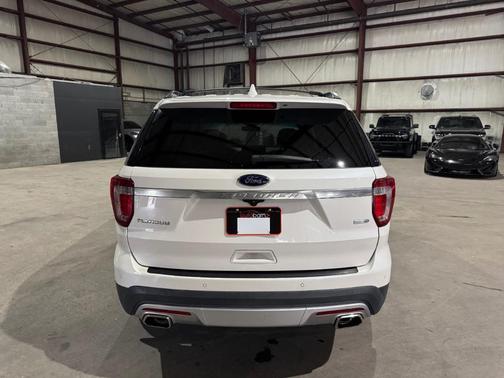 2016 Ford Explorer Platinum