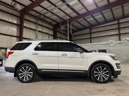 2016 Ford Explorer Platinum