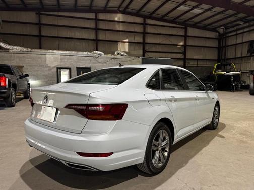 2019 Volkswagen Jetta 1.4T R-Line
