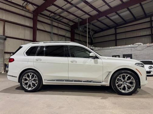 2020 BMW X7 xDrive40i