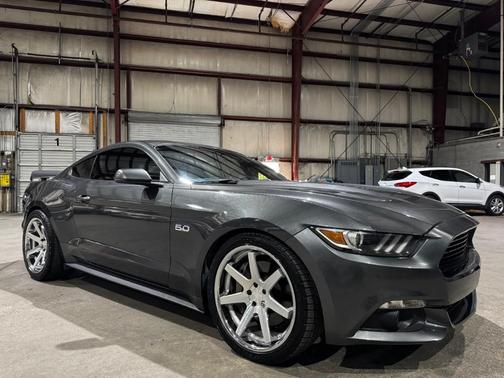2017 Ford Mustang GT Premium