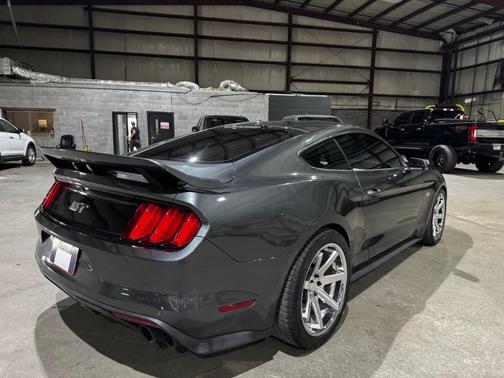 2017 Ford Mustang GT Premium