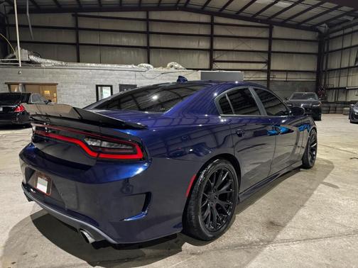 2016 Dodge Charger SRT Hellcat