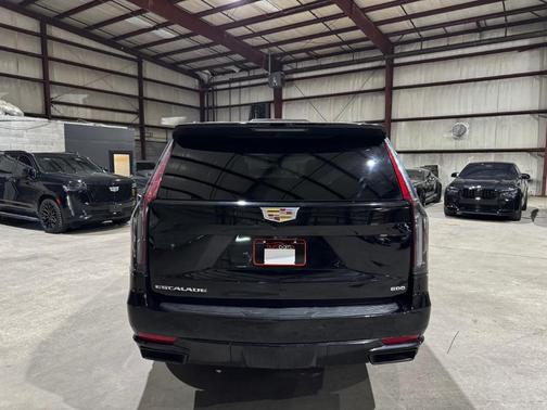 2021 Cadillac Escalade Sport