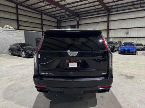 2021 Cadillac Escalade Sport