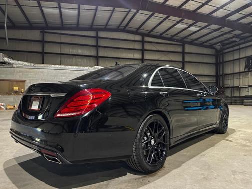 2014 Mercedes-Benz S-Class S 550