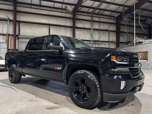 2018 Chevrolet Silverado 1500 2LZ