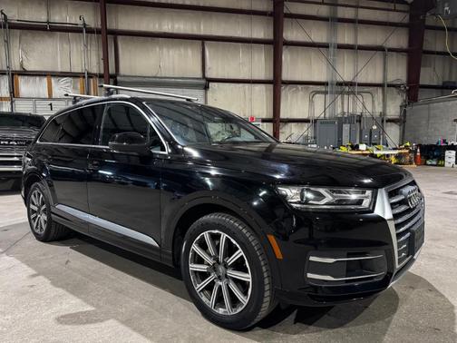 2017 Audi Q7 3.0T Premium