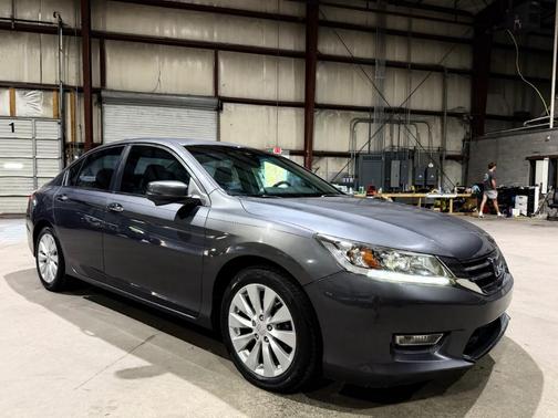 Alabaster Silver Metallic 2013 Honda Accord Touring