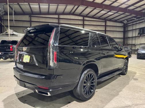 2021 Cadillac Escalade ESV Premium Luxury