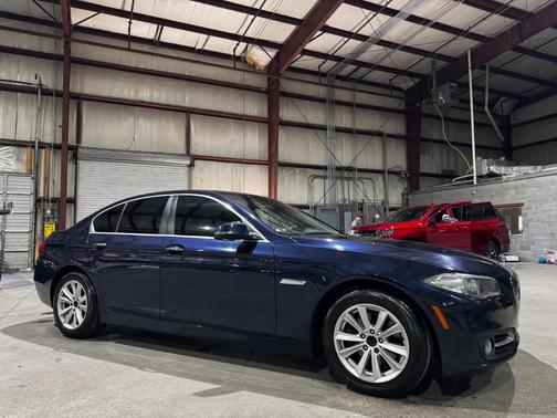 2016 BMW 528 i