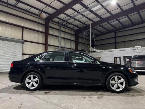 2015 Volkswagen Passat 1.8T S