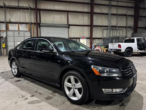 2015 Volkswagen Passat 1.8T S