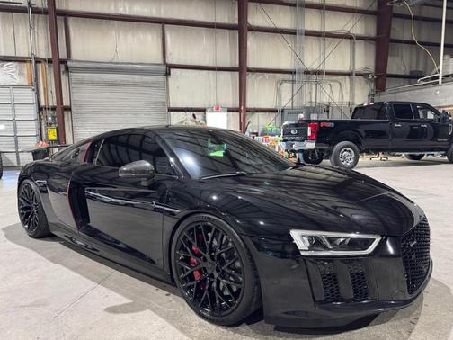 2017 Audi R8 5.2 quattro Plus