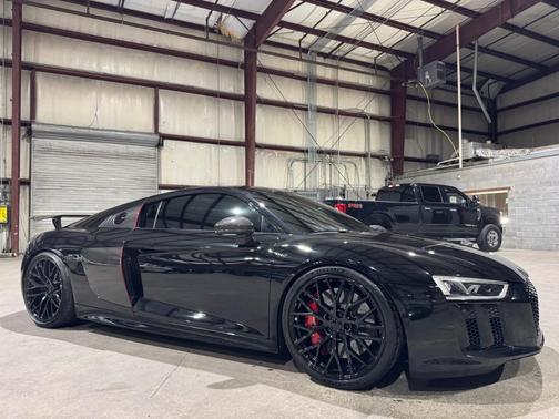 2017 Audi R8 5.2 quattro Plus