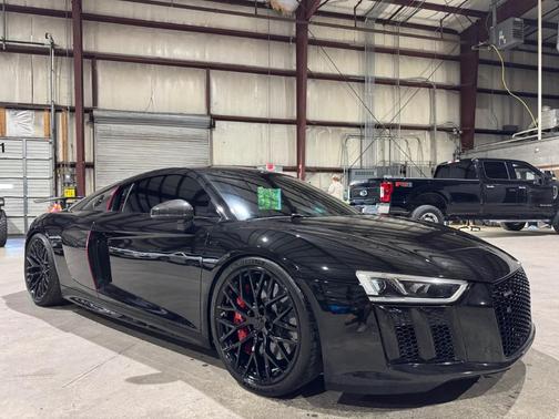 2017 Audi R8 5.2 quattro Plus