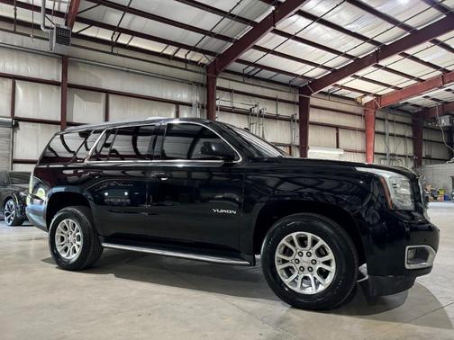 2017 GMC Yukon SLT