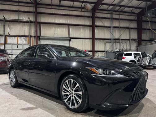 2021 Lexus ES 350 Base