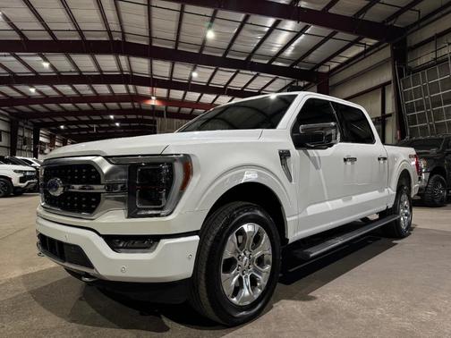 Star White 2023 Ford F-150 Platinum Truck