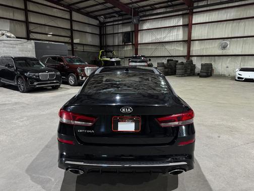 2020 Kia Optima SE