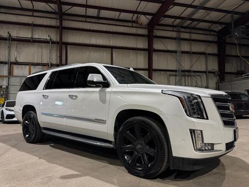 2017 Cadillac Escalade ESV Premium Luxury