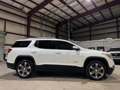 2017 GMC Acadia SLT-2