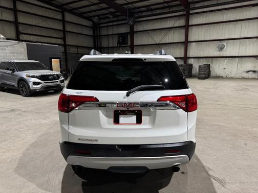 2017 GMC Acadia SLT-2