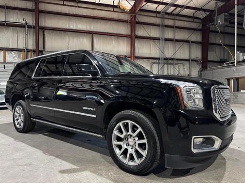 2017 GMC Yukon XL Denali