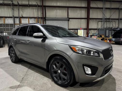 2016 Kia Sorento SX