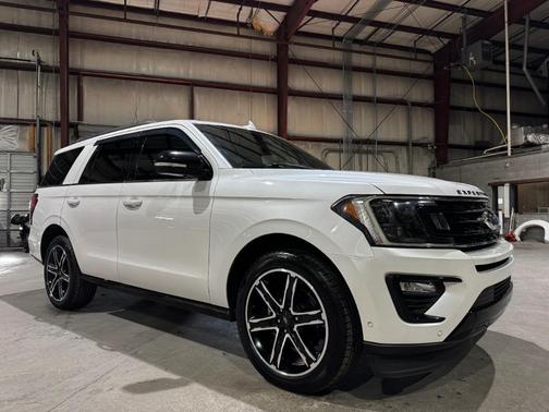 White Platinum Tri-Coat Metallic 2019 Ford Expedition Limited SUV