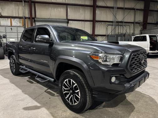 2020 Toyota Tacoma TRD Sport