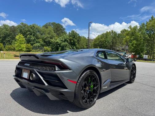 2021 Lamborghini Huracan EVO Base