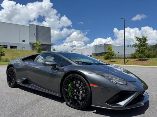 2021 Lamborghini Huracan EVO Base
