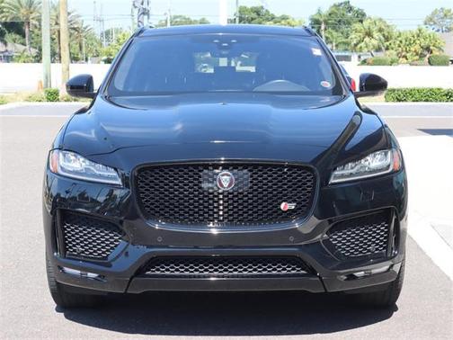 2019 Jaguar F-PACE S