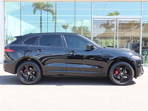 2019 Jaguar F-PACE S