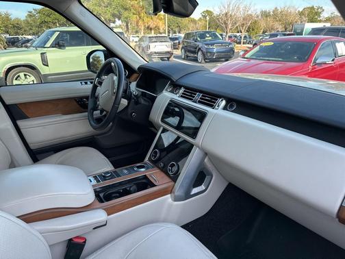 2021 Land Rover Range Rover P525 Westminster
