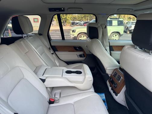 2021 Land Rover Range Rover P525 Westminster