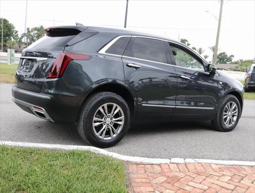 2022 Cadillac XT5 Premium Luxury