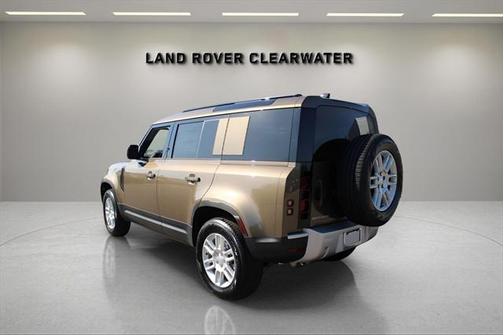 2025 Land Rover Defender 110 P300
