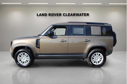 2025 Land Rover Defender 110 P300
