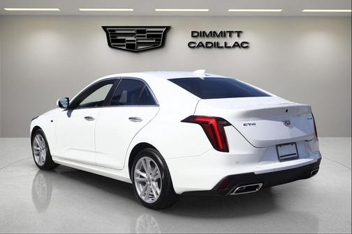 2026 Cadillac CT4 Luxury RWD