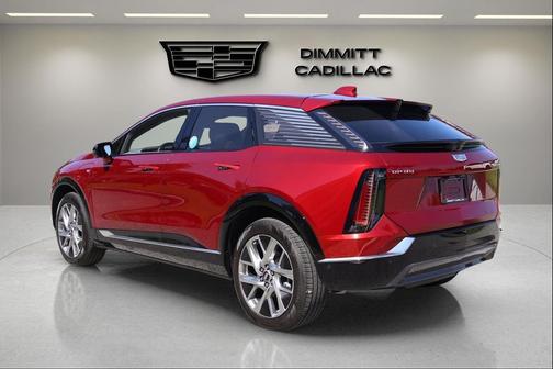 2025 Cadillac OPTIQ Luxury 1 AWD