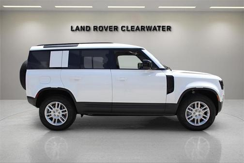 2025 Land Rover Defender 110 P400 S