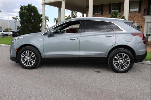 2023 Cadillac XT5 Premium Luxury